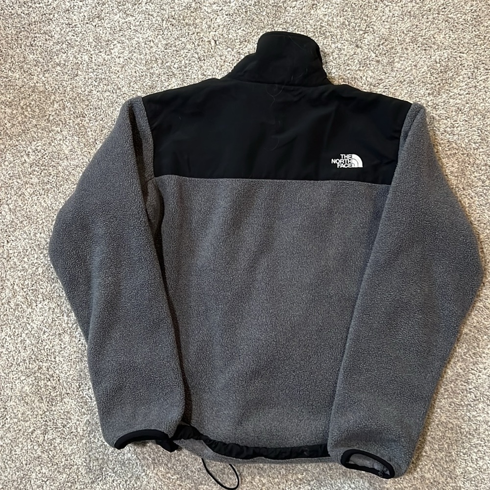 North Face, Mens- Small - Picture 2 of 3